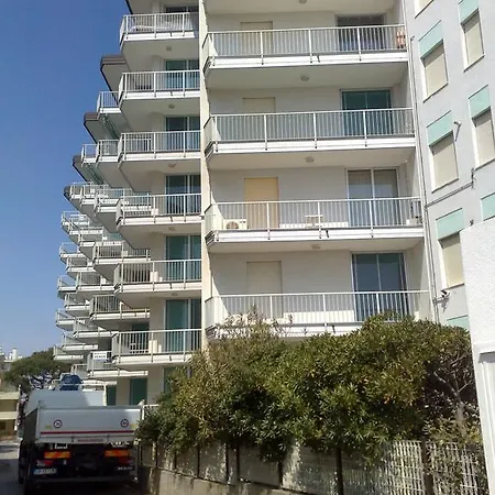 Marinella Apartment *